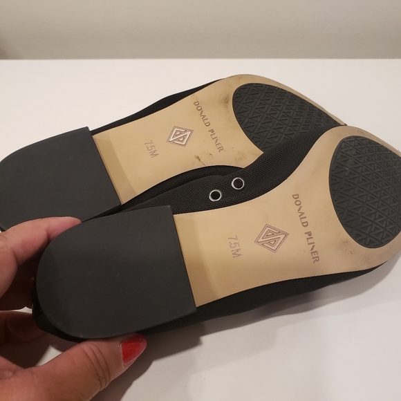 Donald J. Pliner Black Stretch Mesh Flats - Sz 7.5 US / 37.5 EU - Picture 5 of 9